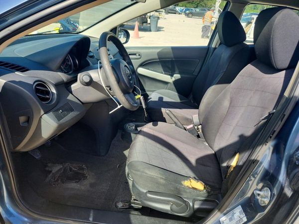 2014 MAZDA MAZDA2 Sport/GX