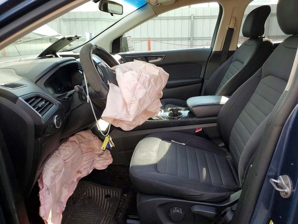 2018 FORD EDGE — DENT