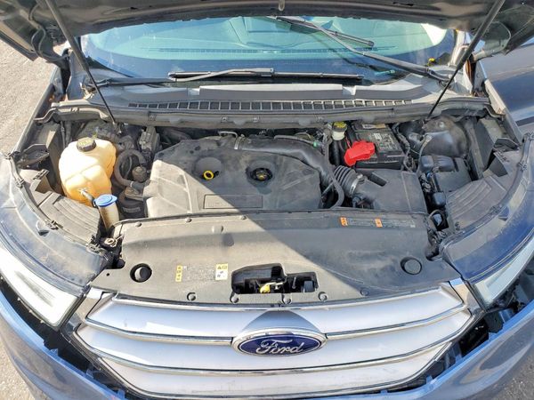 2018 FORD EDGE — Engine bay