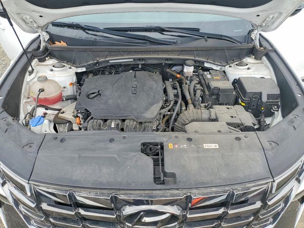 2023 HYUNDAI TUCSON — Engine bay