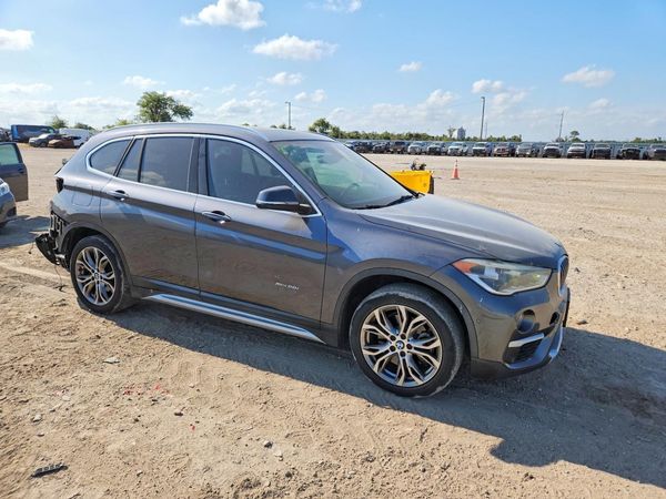 2017 BMW X1 — Passenger 3/4