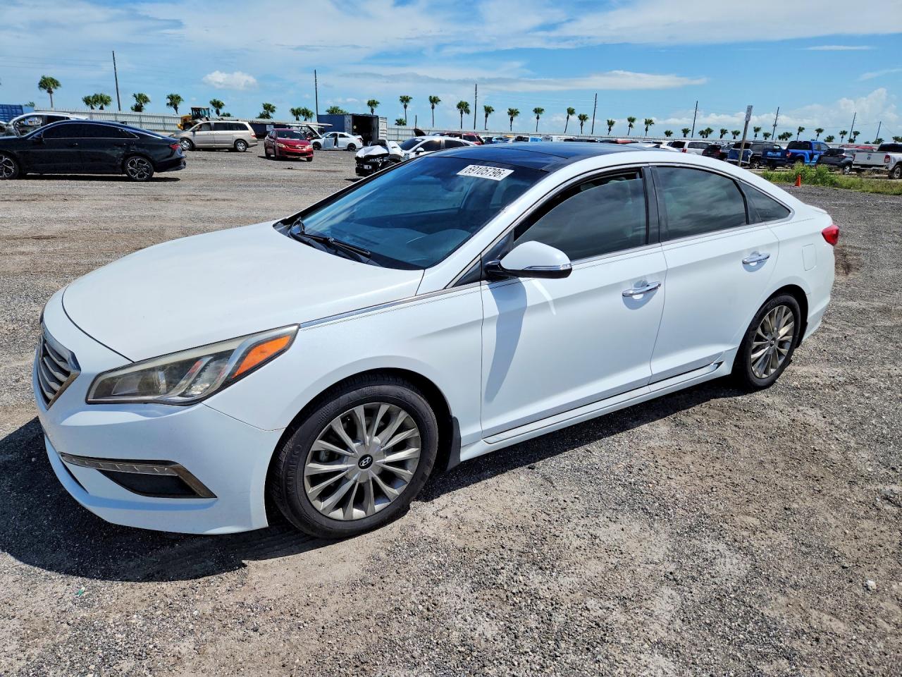 2015 HYUNDAI SONATA — Front 3/4