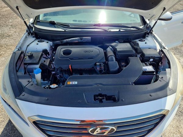 2015 HYUNDAI SONATA — Engine bay