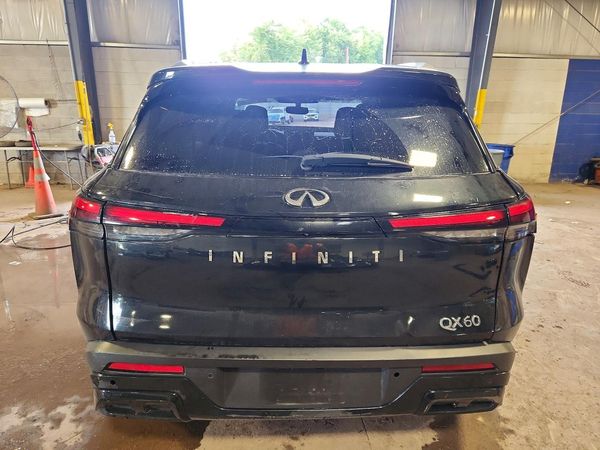 2022 INFINITI QX60 Luxe — DIRR