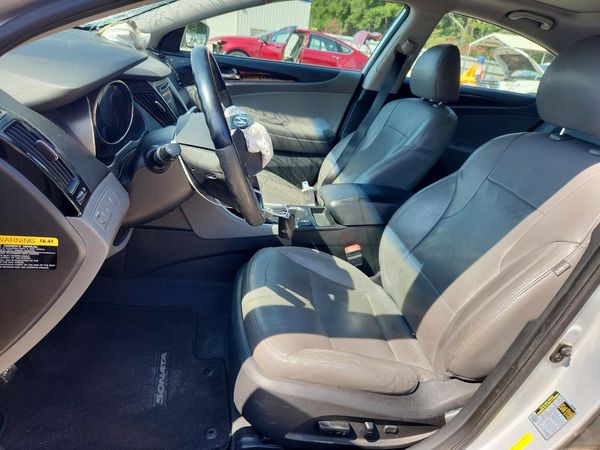 2013 HYUNDAI SONATA