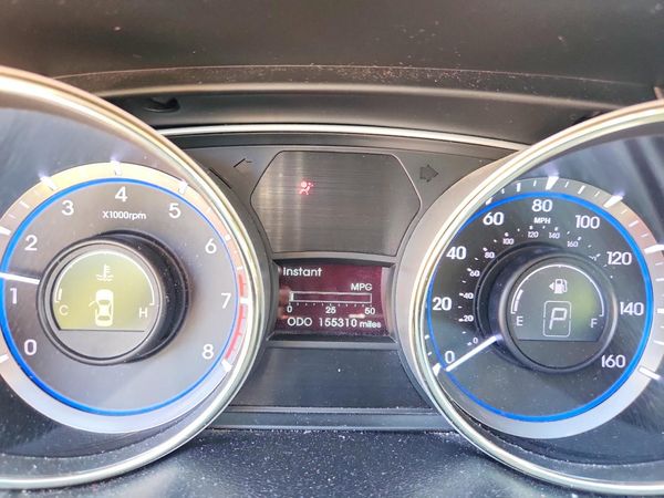 2013 HYUNDAI SONATA