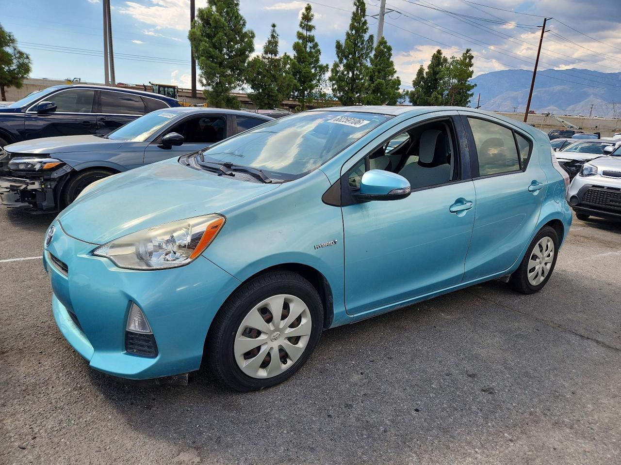 2014 TOYOTA PRIUS