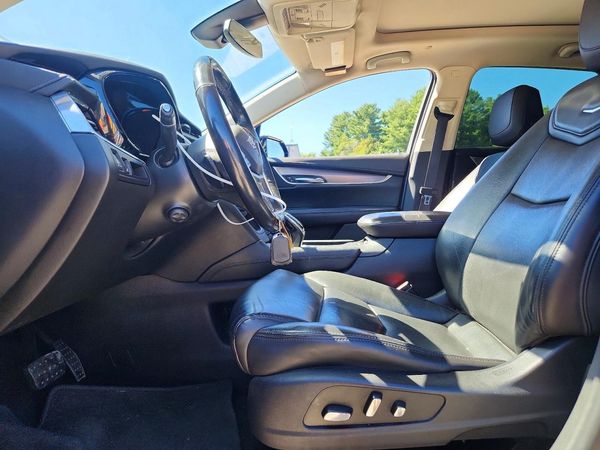 2018 CADILLAC XT5 Luxury