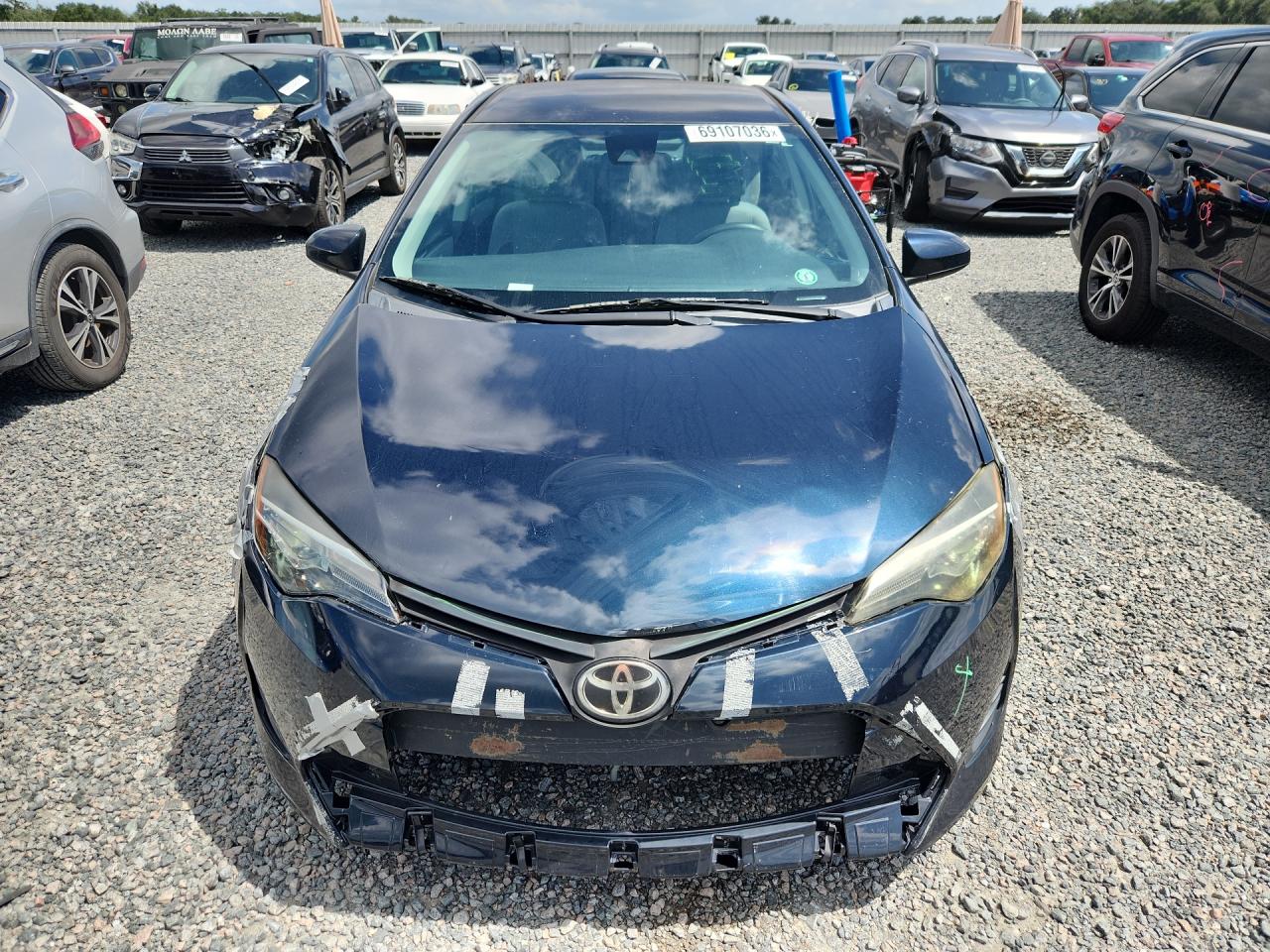 2019 TOYOTA COROLLA — Front 3/4