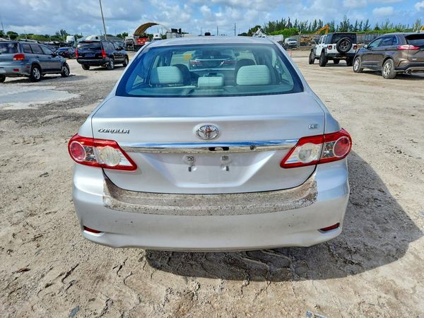 2013 TOYOTA COROLLA