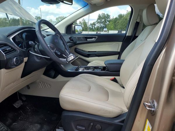 2020 FORD EDGE — DENT