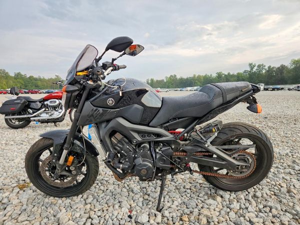 2016 YAMAHA FZ09 — LSDT