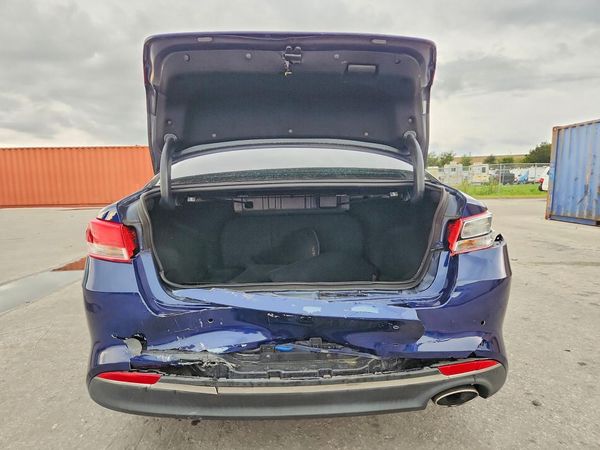 2018 KIA OPTIMA LX — DIRR