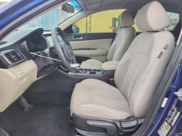 2018 KIA OPTIMA LX — DENT