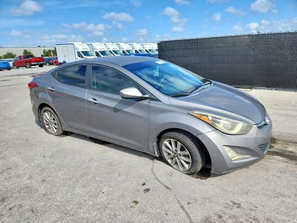 2014 HYUNDAI ELANTRA — Passenger 3/4