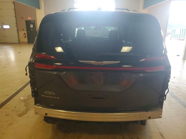 2021 CHRYSLER PACIFICA — DIRR