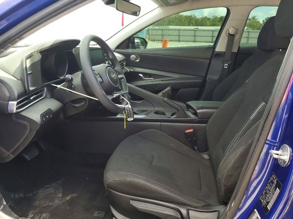 2021 HYUNDAI ELANTRA Blue — DENT