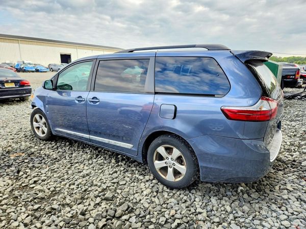 2016 TOYOTA SIENNA — DSRA
