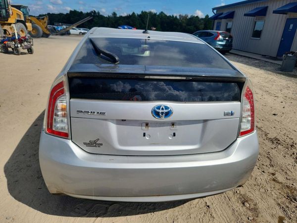 2014 TOYOTA PRIUS — DIRR