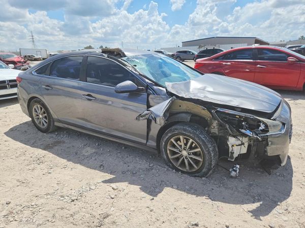 2018 HYUNDAI SONATA — Passenger 3/4