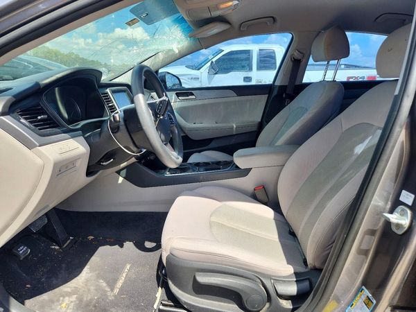 2018 HYUNDAI SONATA — DENT