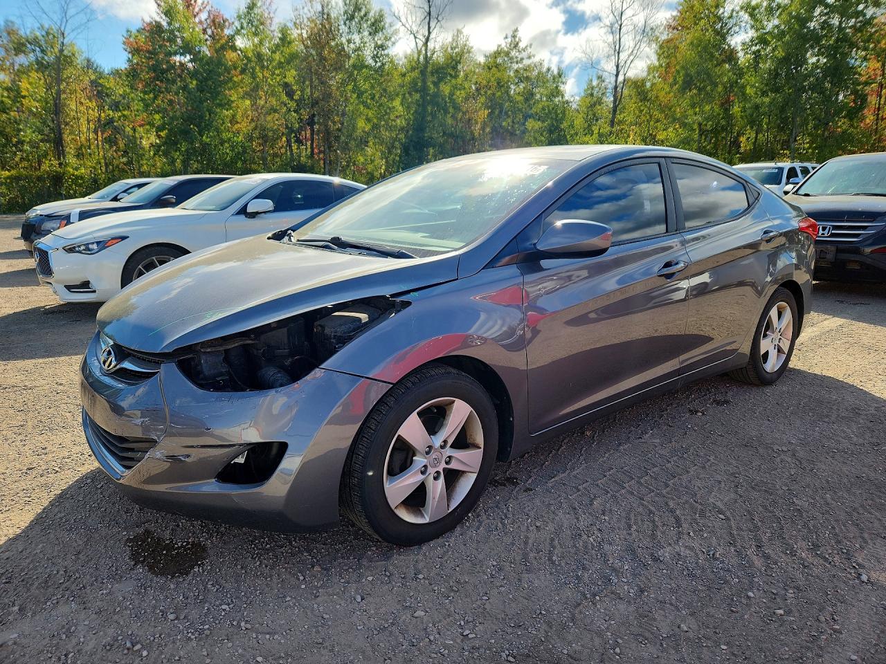 2013 HYUNDAI ELANTRA — Front 3/4