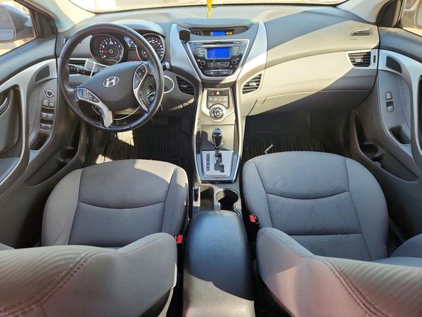 2013 HYUNDAI ELANTRA — CKPT