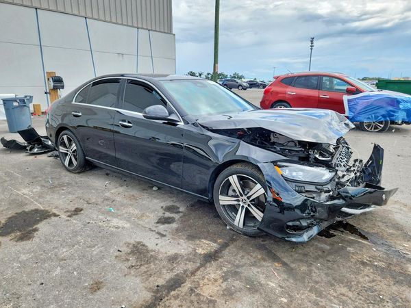 2025 MERCEDES-BENZ C-CLASS C300 — Passenger 3/4