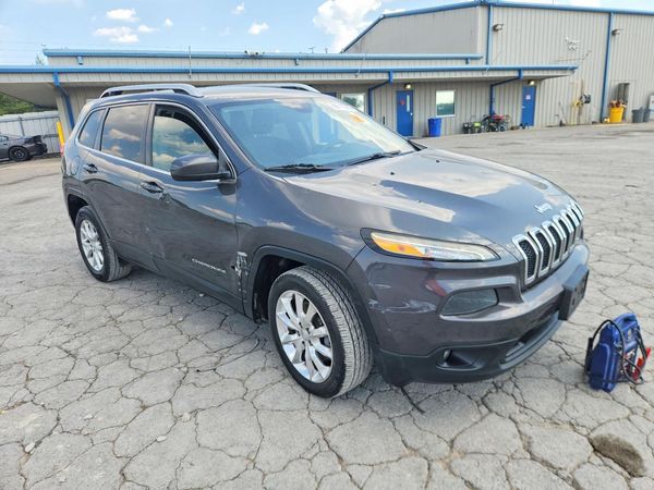 2015 JEEP CHEROKEE Latitude — Passenger 3/4