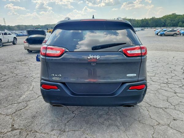 2015 JEEP CHEROKEE Latitude — DIRR