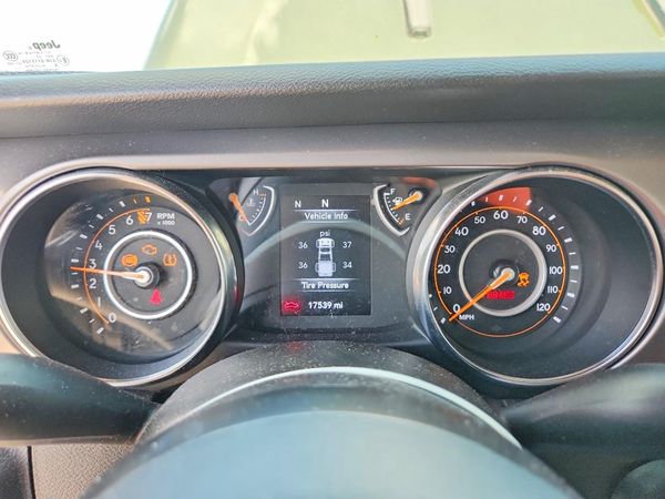 2023 JEEP GLADIATOR Sport