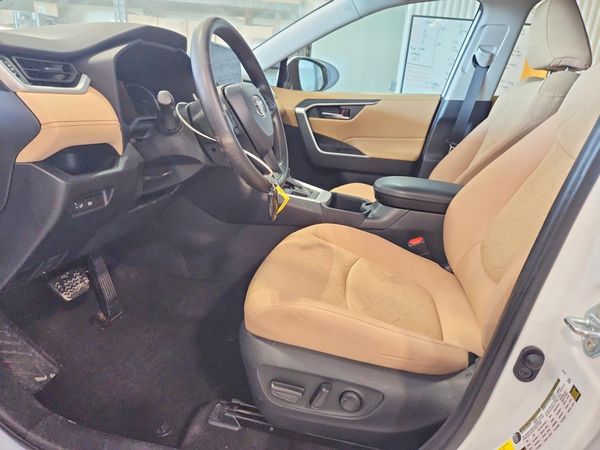 2024 TOYOTA RAV4 — DENT