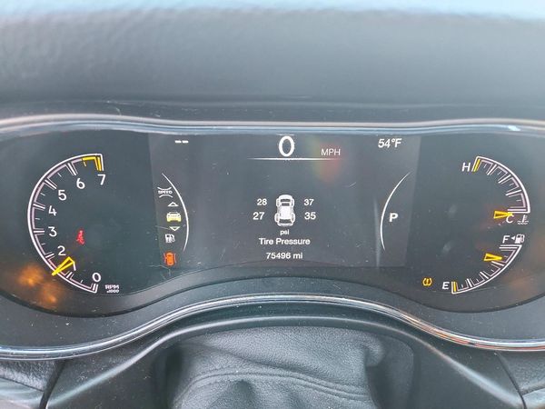 2019 JEEP GRAND CHEROKEE Laredo — ODOM