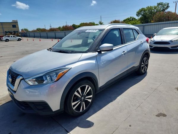 2020 NISSAN KICKS — Front 3/4