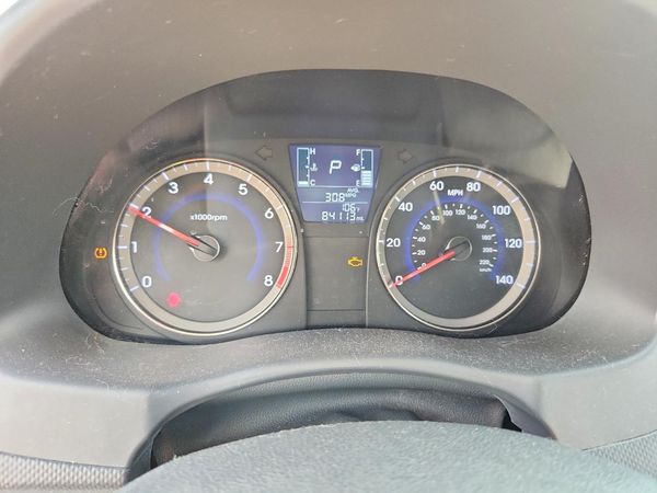 2015 HYUNDAI ACCENT — DIRF