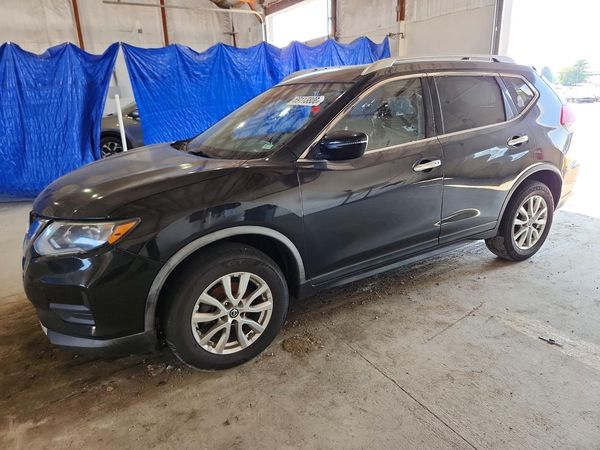 2019 NISSAN ROGUE — Front 3/4