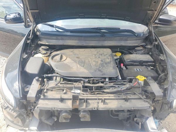 2016 JEEP CHEROKEE Latitude/Longitude/North — Engine bay