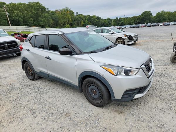 2020 NISSAN KICKS — Passenger 3/4