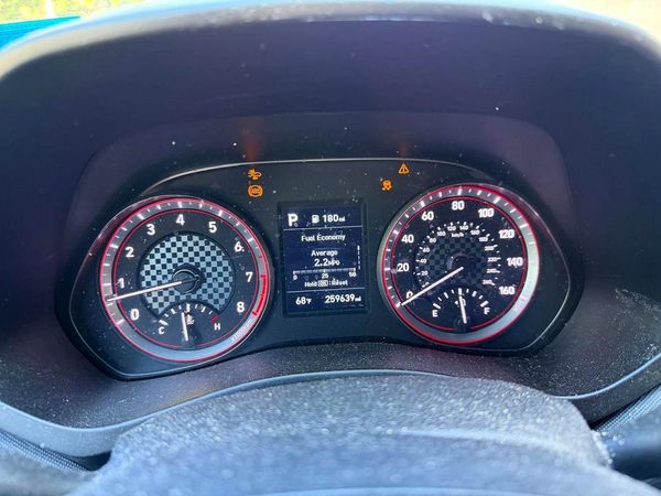 2019 HYUNDAI VELOSTER 2.0L and 2.0L Premium
