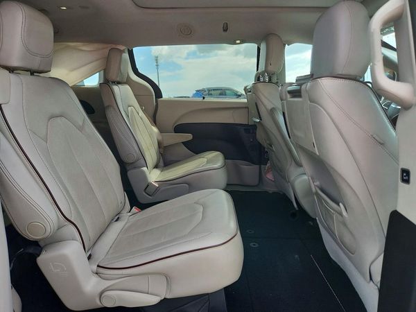 2017 CHRYSLER PACIFICA Limited — PSRS