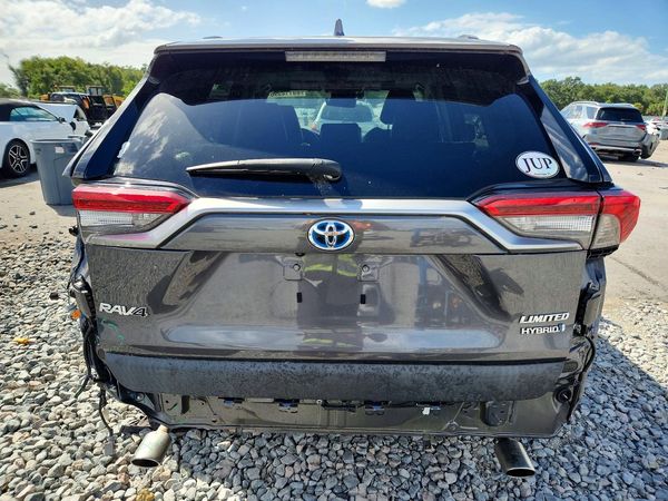 2022 TOYOTA RAV4 Limited — DIRR