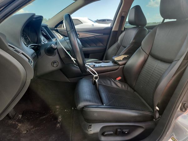 2019 INFINITI Q50 — DENT