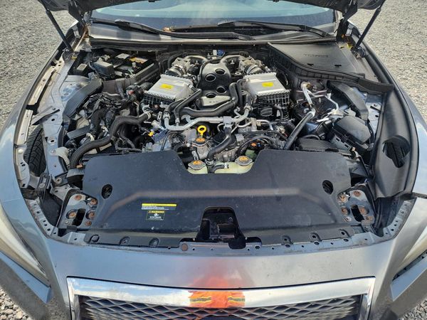 2019 INFINITI Q50 — Engine bay