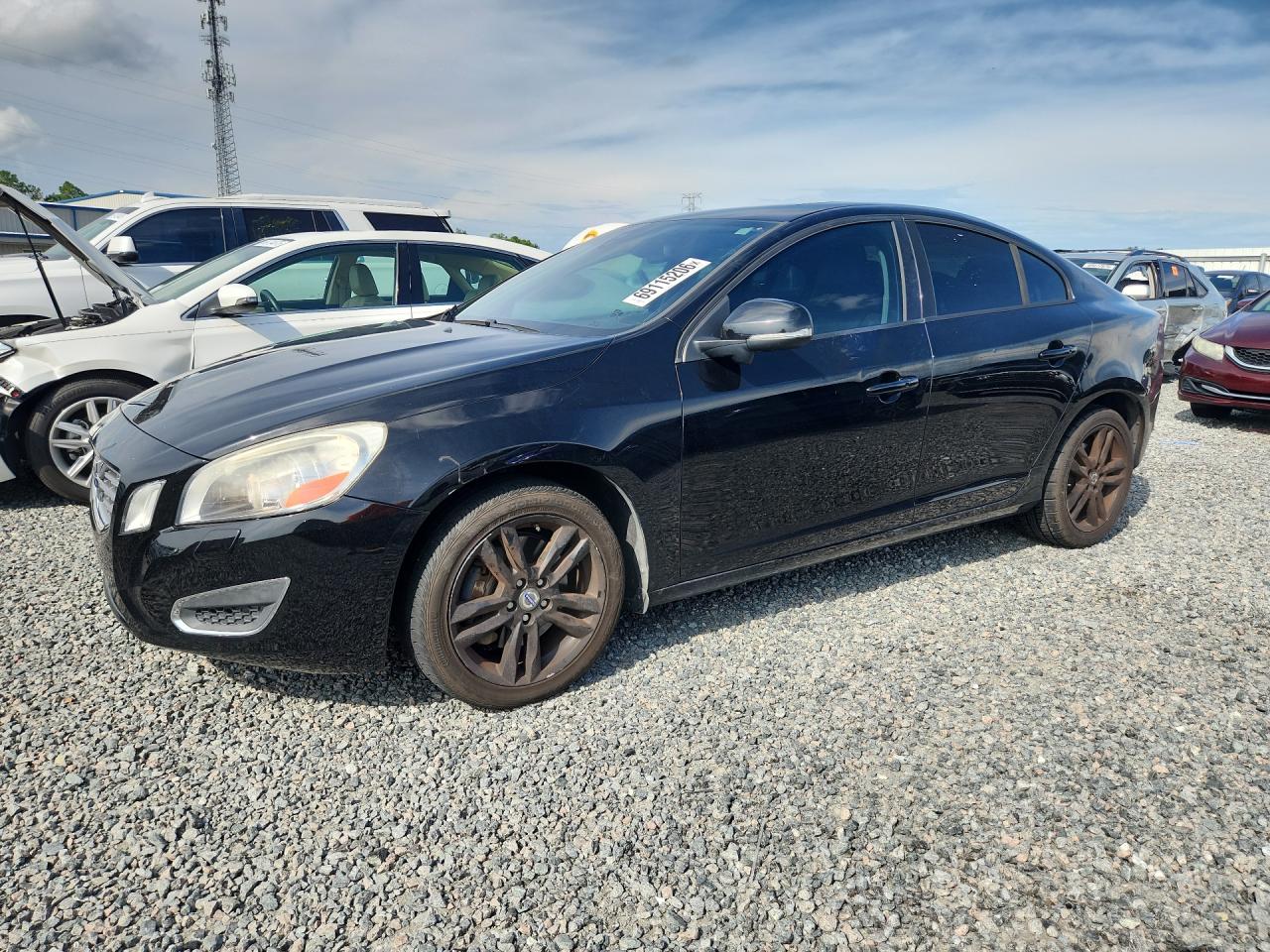2013 VOLVO S60