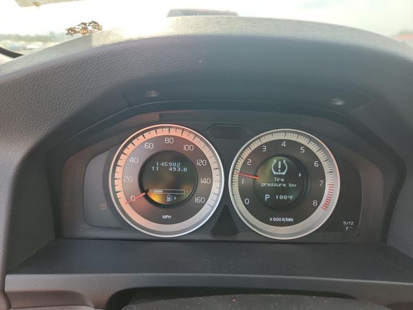 2013 VOLVO S60