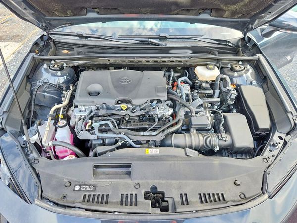 2026 TOYOTA CAMRY — Engine bay