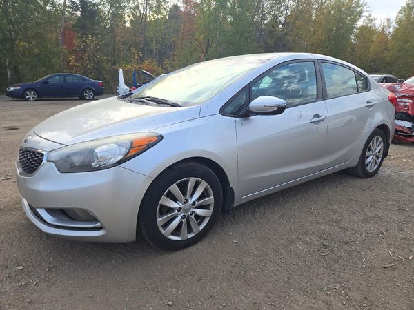 2015 KIA FORTE — Front 3/4