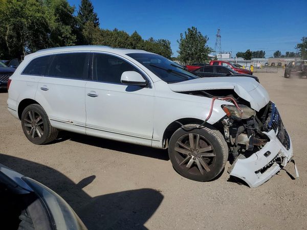 2012 AUDI Q7 Prestige — Passenger 3/4