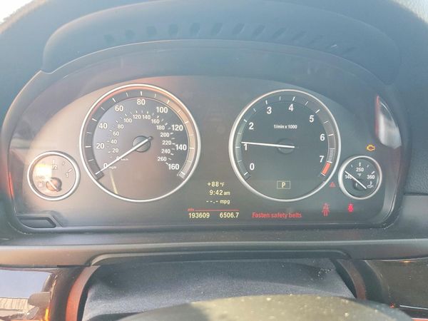 2012 BMW 528