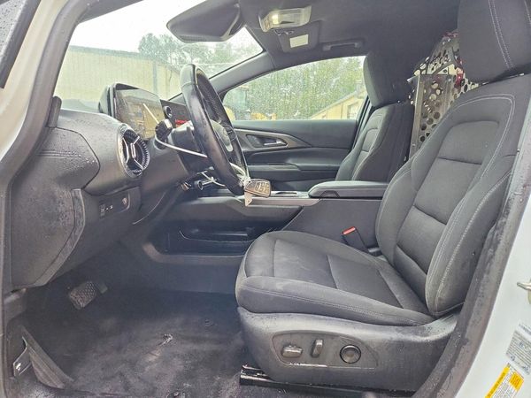 2025 CHEVROLET EQUINOX LT 1 PCY — DENT